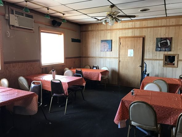 TC's Point After: 719 6th Ave, De Witt, IA 52742